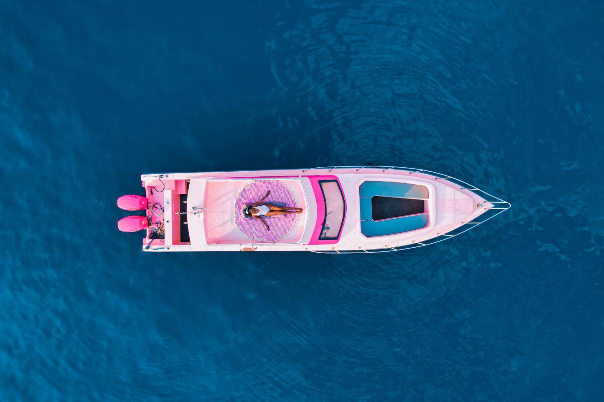 Pinkcoco Gili Trawangan - Constant Surprises - For Cool Adults Only Ξενοδοχείο Εξωτερικό φωτογραφία