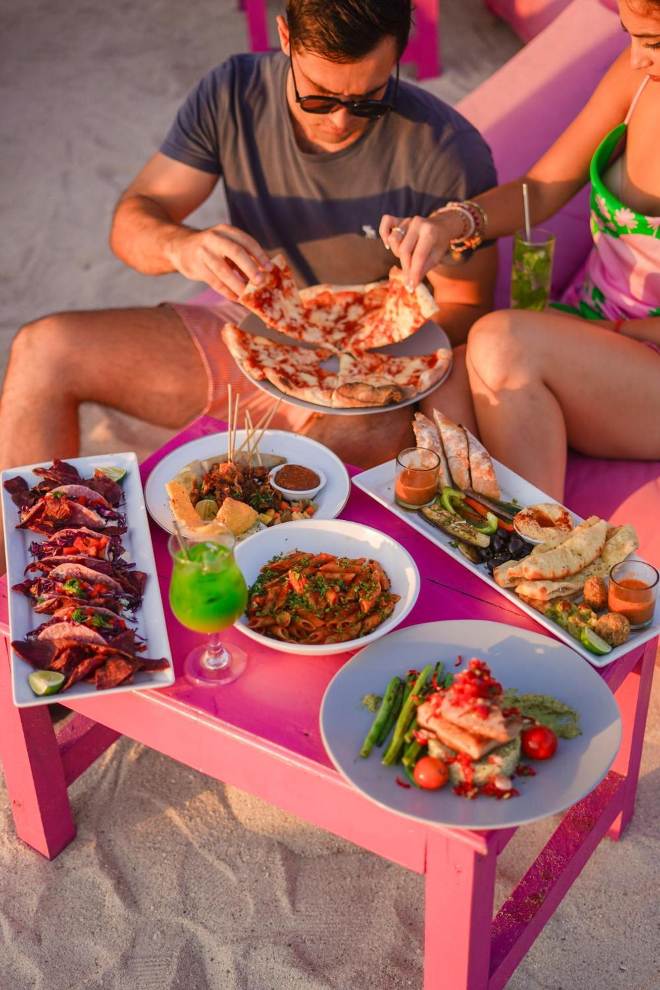 Pinkcoco Gili Trawangan - Constant Surprises - For Cool Adults Only Ξενοδοχείο Εξωτερικό φωτογραφία