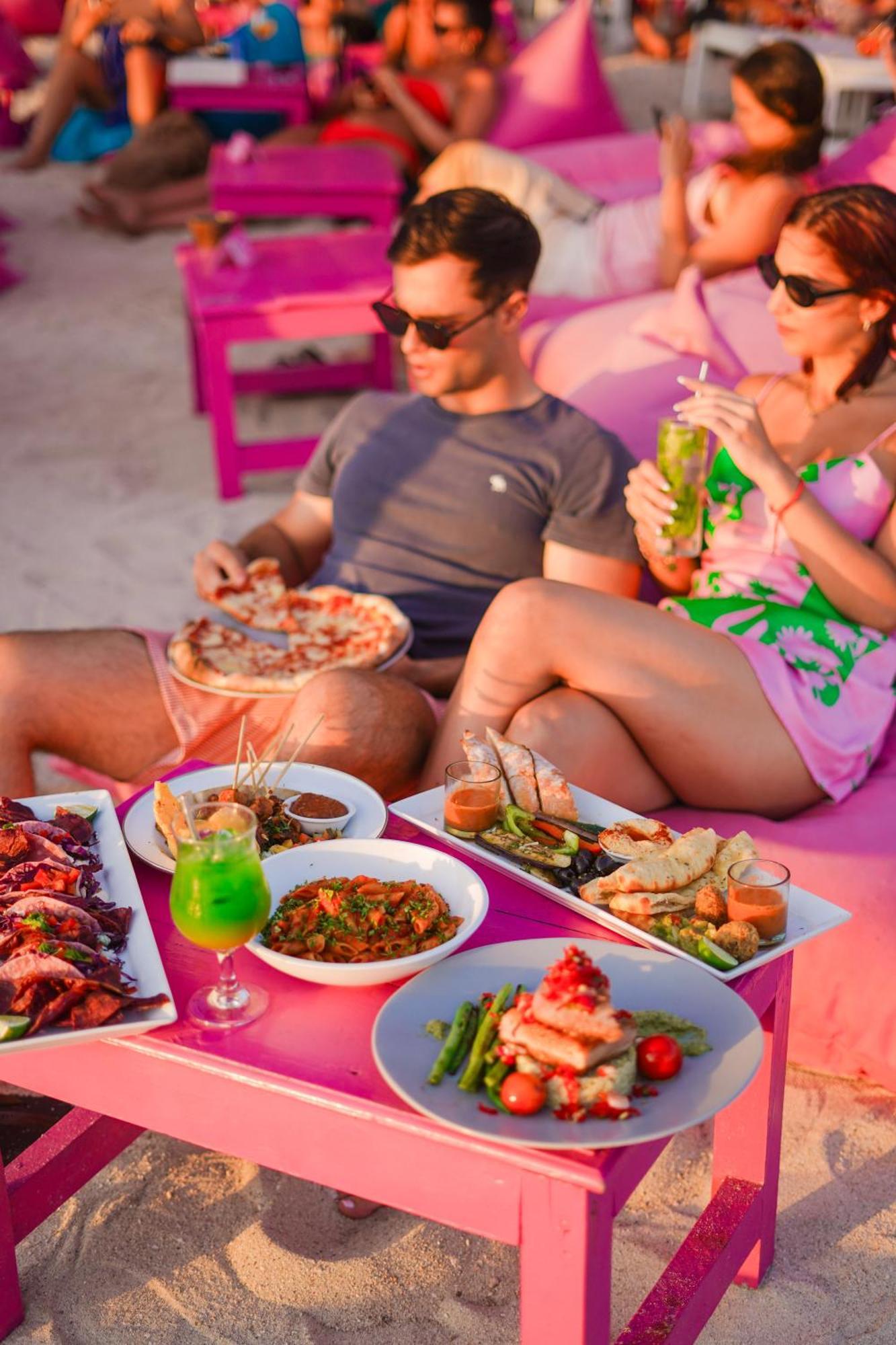 Pinkcoco Gili Trawangan - Constant Surprises - For Cool Adults Only Ξενοδοχείο Εξωτερικό φωτογραφία